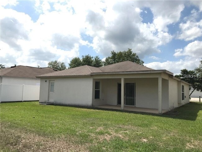 Building Photo - 2622 Allwood Ave
