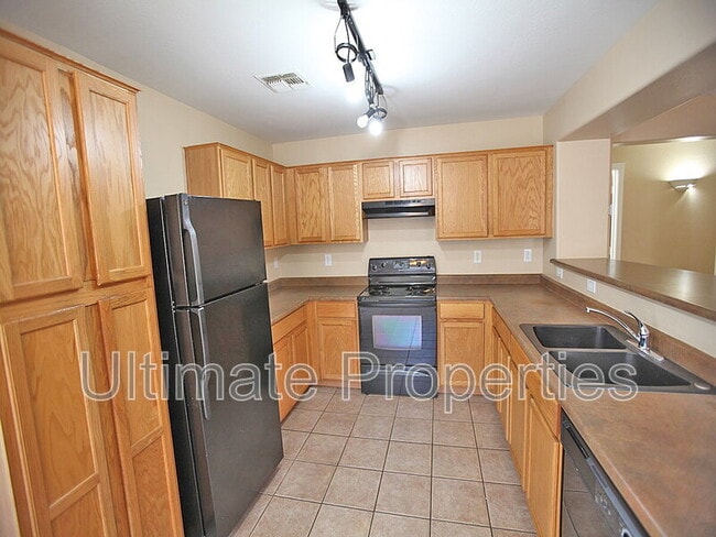 Building Photo - 24991 W Dove Ridge