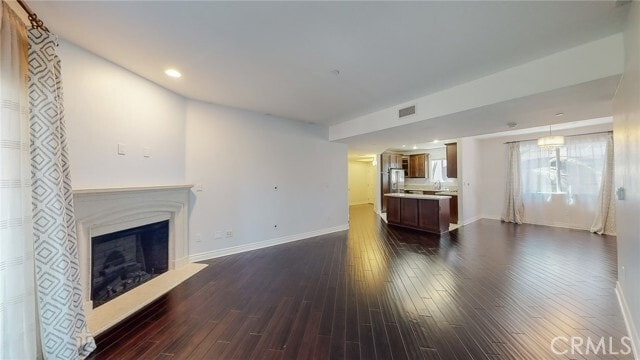 Building Photo - 4424 Whitsett Ave