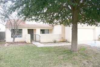Building Photo - 3574 N State Ave