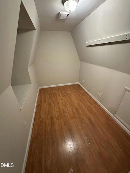 Building Photo - 111 Tuska Hills Dr