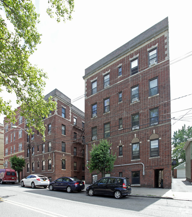 22 - 26 Henry Ave - 22-26 Henry Ave