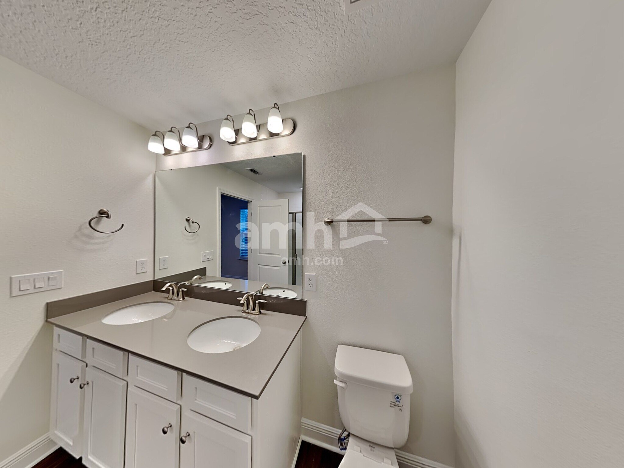 Building Photo - 2720 Ponds Trl