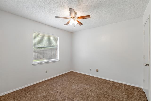 Building Photo - 420 Claire Ct