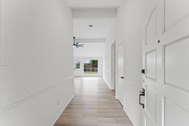 Building Photo - 17523 Hamilwood Dr