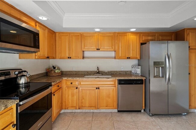 Building Photo - 3301 Bayshore Blvd