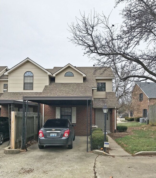 Building Photo - BEAUTIFUL FULLY RENOVATED Townhouse, 2 BR, 2 Bath, Carport & Deck; Pets Ok!