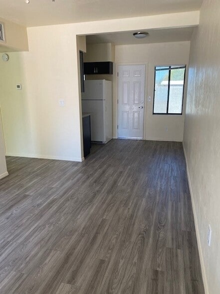 Building Photo - 4137 E Fairmount St