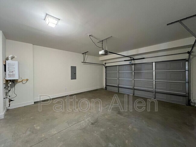 Building Photo - 117 N Christie Ct
