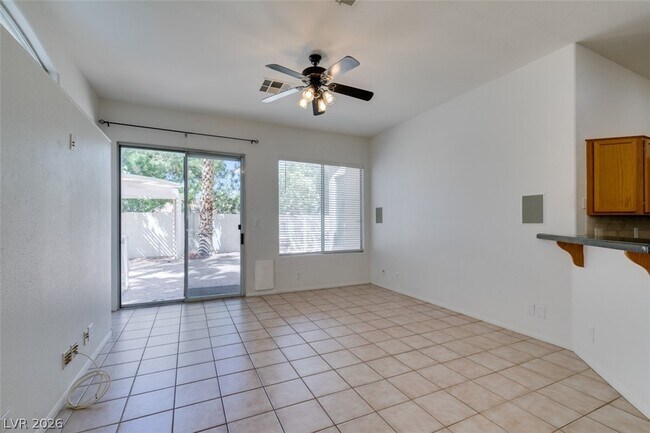 Building Photo - 254 Windsong Echo Dr