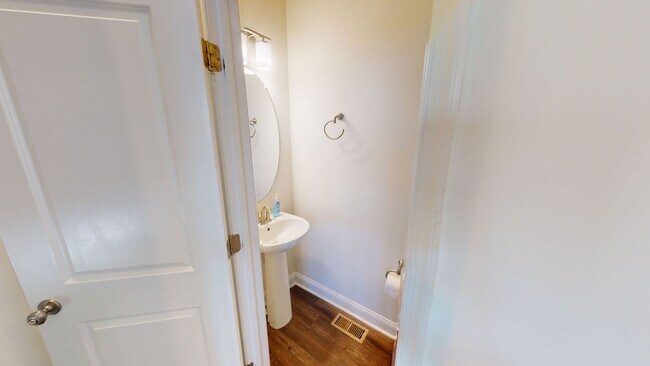 Building Photo - 11242 Saint Luke Drive - Move-in ready!