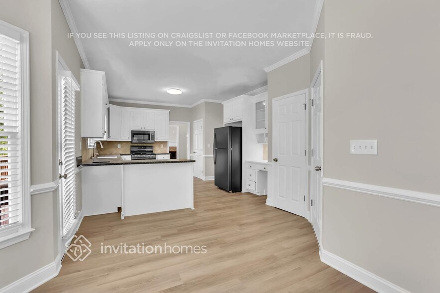 Building Photo - 4835 Line Tree Ct