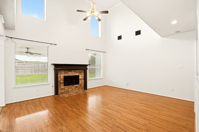 Building Photo - 3906 Tigris Ridge Dr