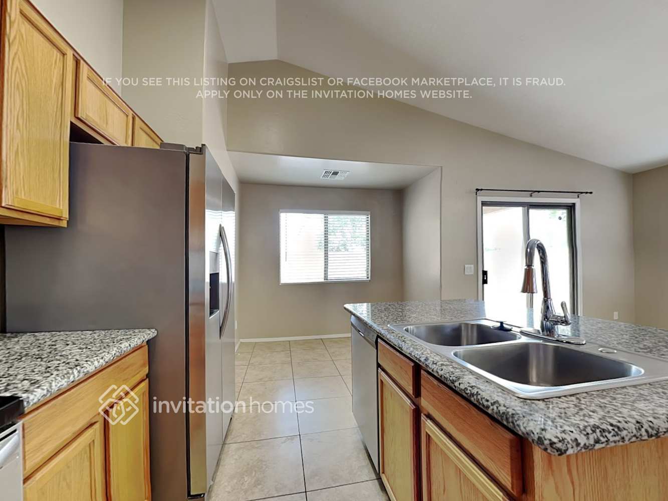 Building Photo - 3433 W La Salle St