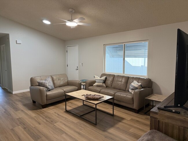 Building Photo - 73240 Adobe Springs Dr