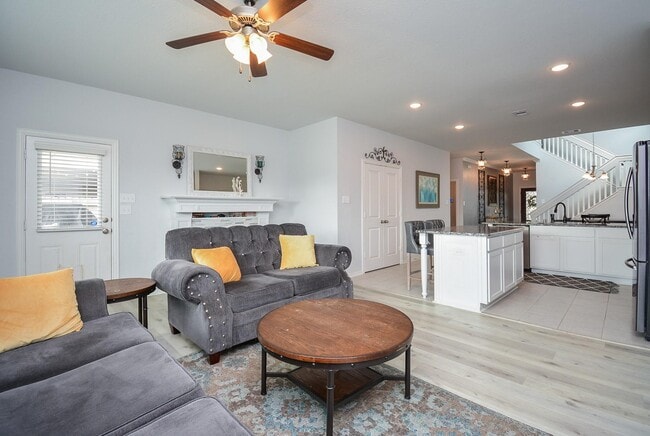 Building Photo - 16310 Westley Ridge Dr