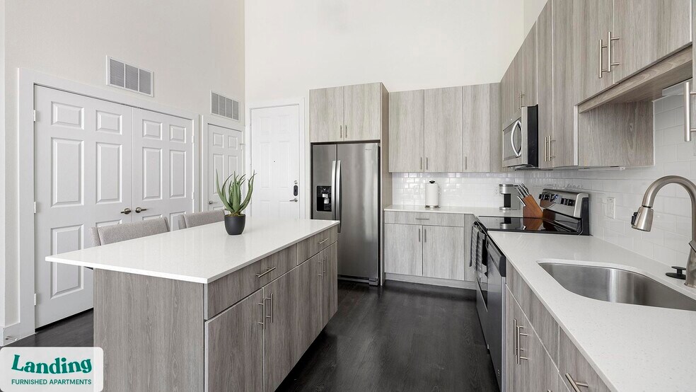 Building Photo - 401 Hemphill St