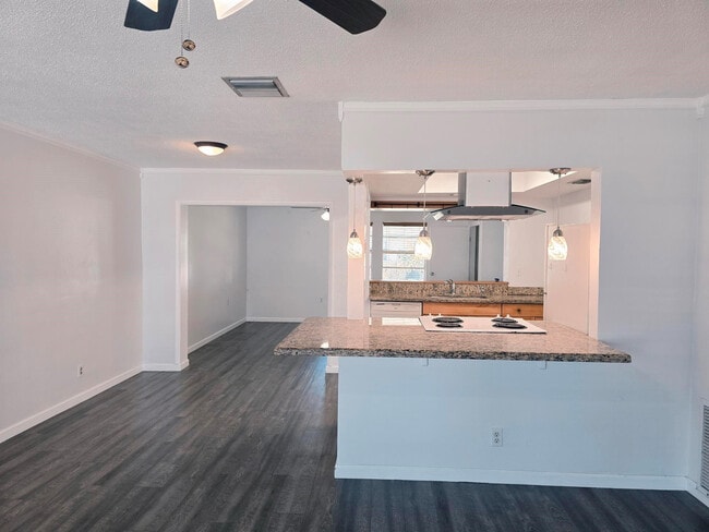 Building Photo - 5713 NW 65th Terrace