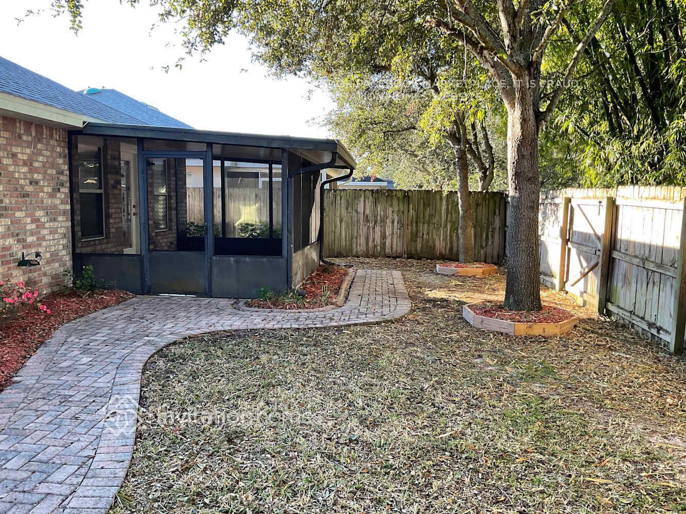 Building Photo - 172 Secret Dr