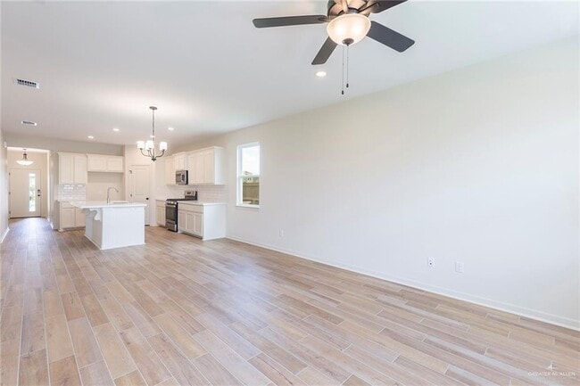 Building Photo - 14138 Wichita Falls Ln