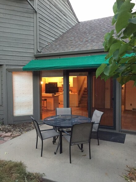 Building Photo - 551 West St