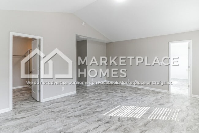 Building Photo - 67 Cavalry Ct