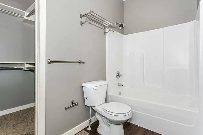 Building Photo - 1218 S Longford St