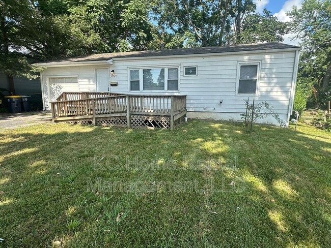Building Photo - 10742 Blue Ridge Blvd