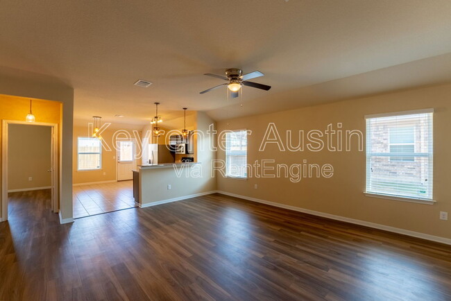 Building Photo - 5828 Roderick Dr