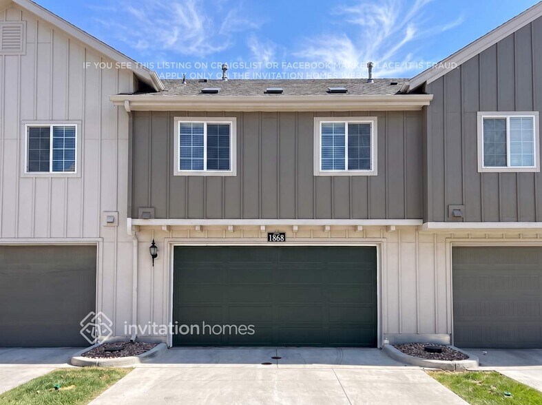Building Photo - 1868 S Flat Rock Way