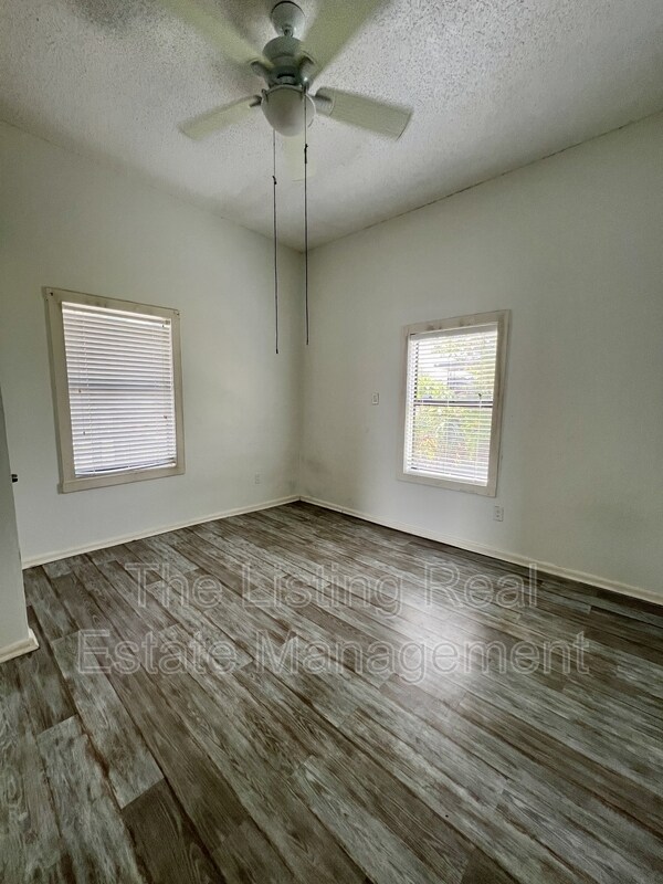 Building Photo - 2824 N 19th St