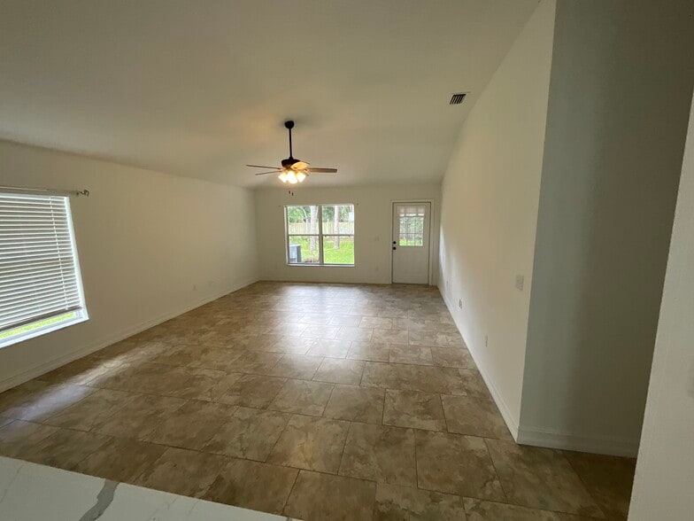 Building Photo - 1451 Morgan Ct