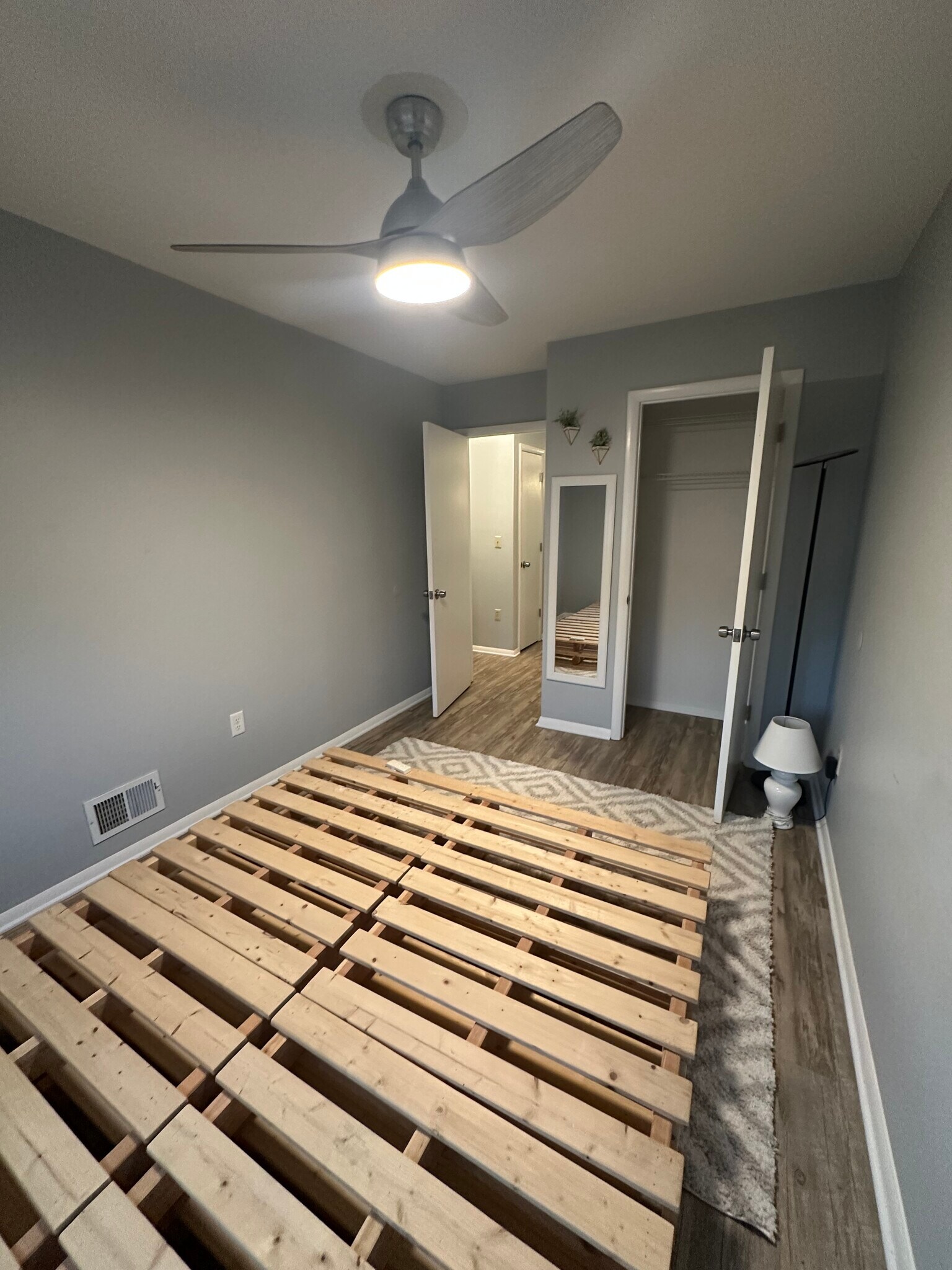 Building Photo - 3403 Bridge Ave
