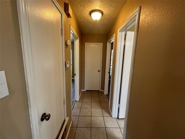Building Photo - 4045 Cavalry Dr