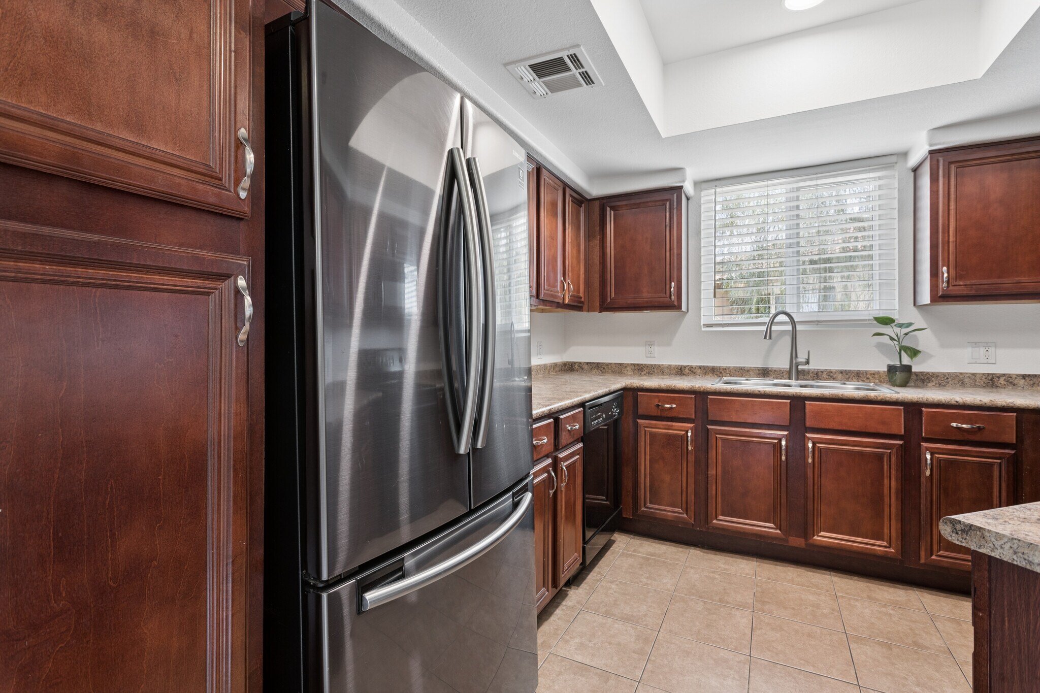 Double door fridge - 4925 E Desert Cove Ave