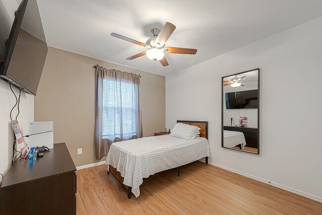 Building Photo - 768 Delany Cv Ct