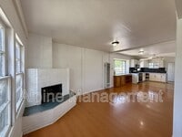 Building Photo - 806 52nd Ave