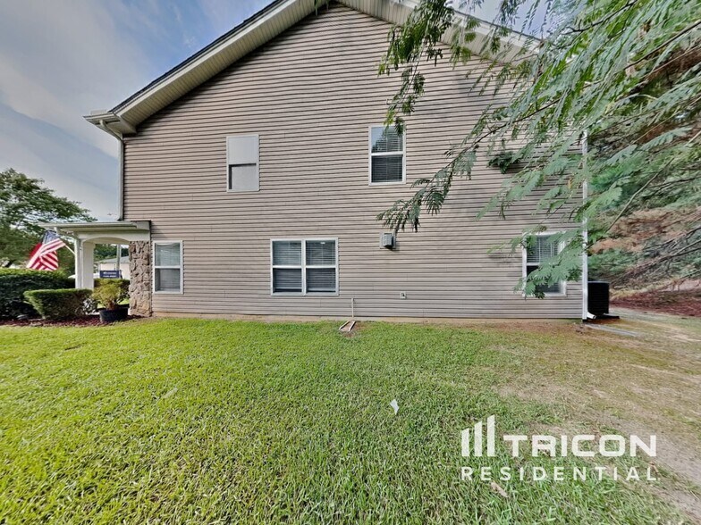 Building Photo - 3100 Cynthiana Ct