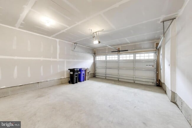 Building Photo - 1774 Ml Br Dr