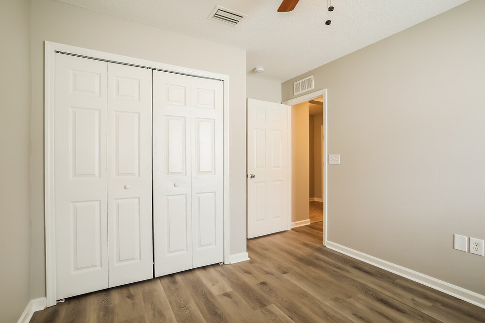 Building Photo - 4878 Creek Bluff Ln