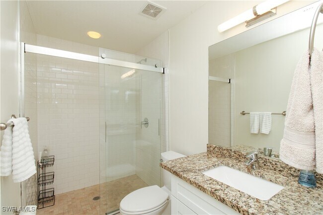 Building Photo - 60 Emerald Woods Dr