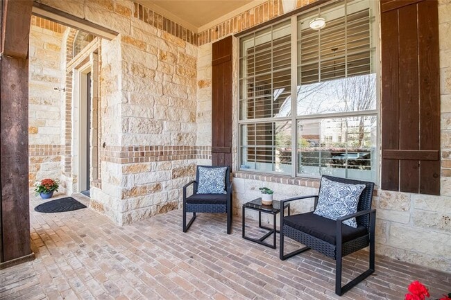 Building Photo - 4004 Buckhaven Cove