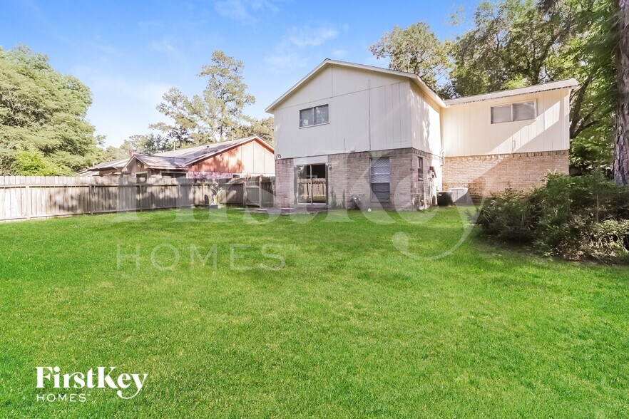 Building Photo - 3303 Sycamore Springs Dr
