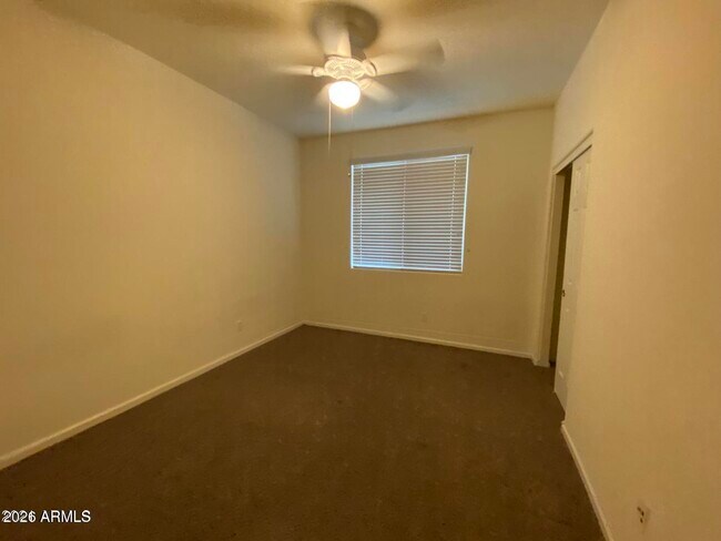 Building Photo - 3549 E Apricot Ln