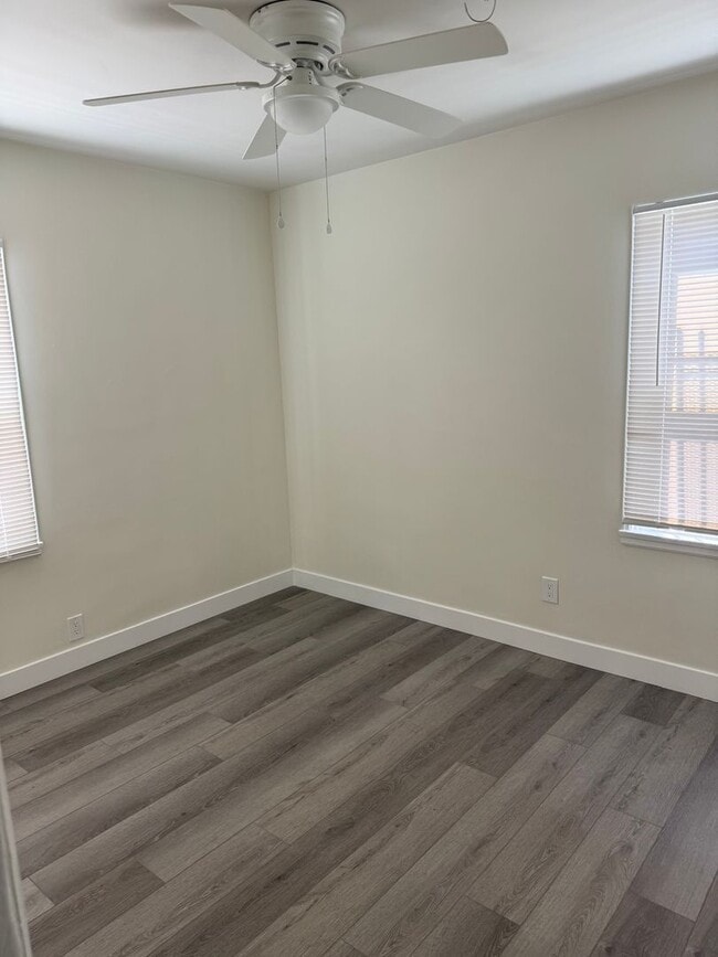 Building Photo - FOR RENT — COMPLETELY REMODELED Apartment