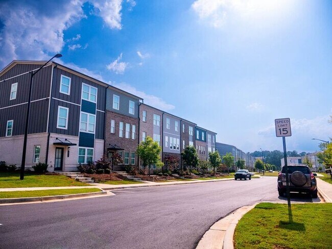 Building Photo - 625 Tiller Wy