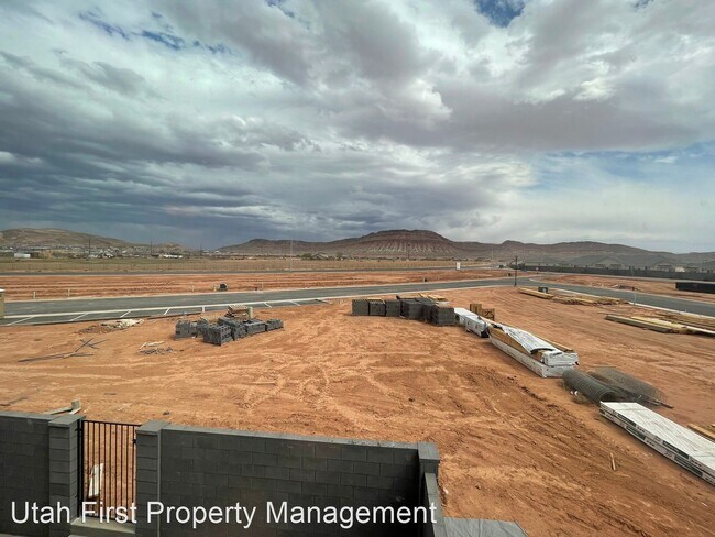 Building Photo - 3 br, 2.5 bath House - 3861 S Mustang Vall...