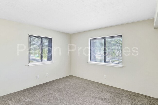 Building Photo - Briargate Condo