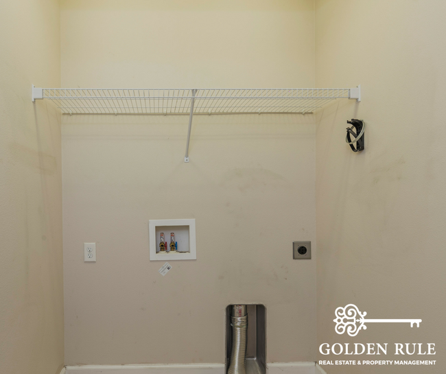 Building Photo - 20463 NW 248th Dr