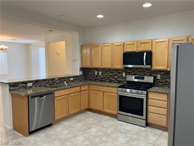 Building Photo - 10922 Moonbeam Glow Ln